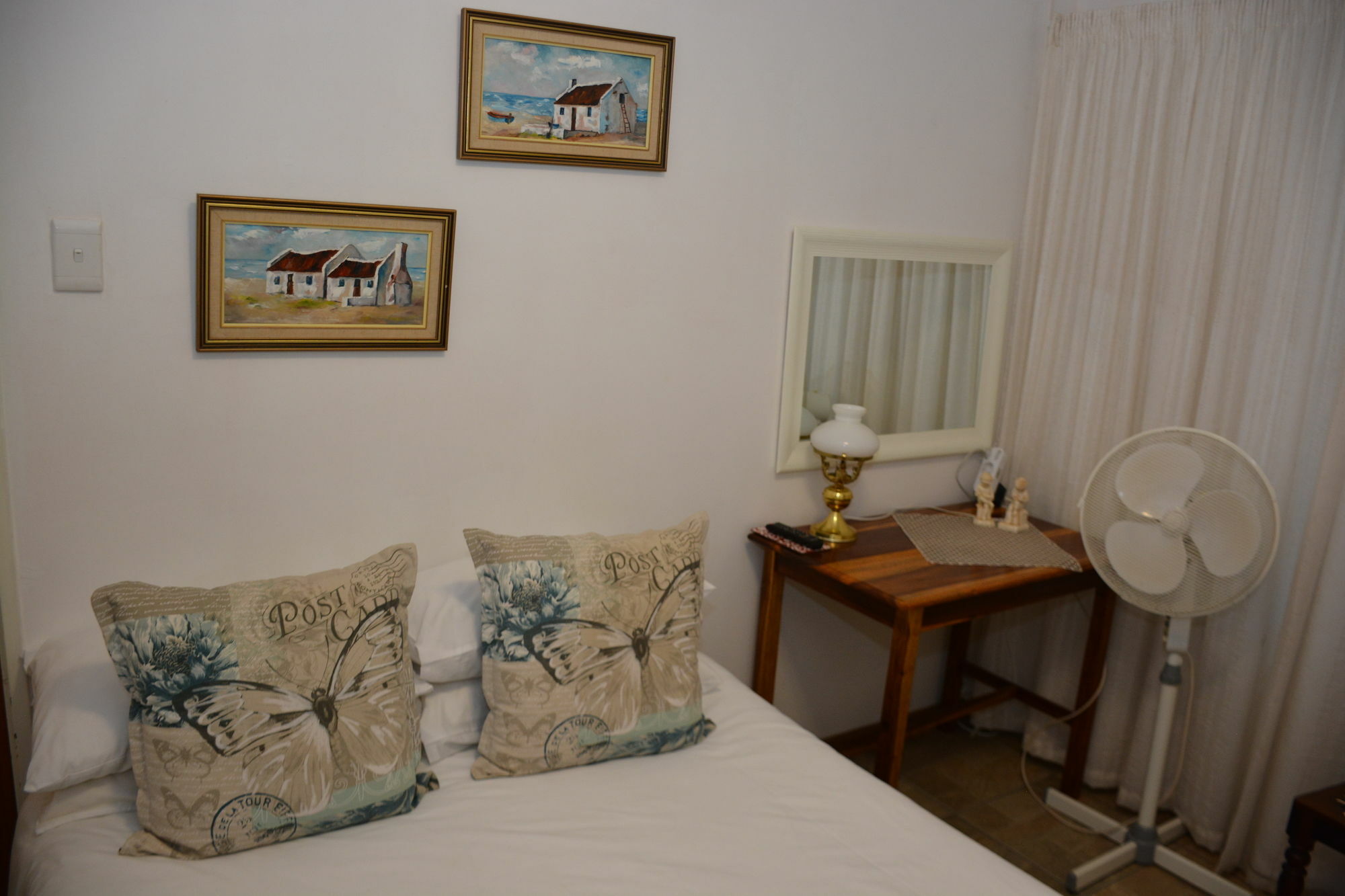 Blue Crane Guest House Bloemfontein Exterior photo